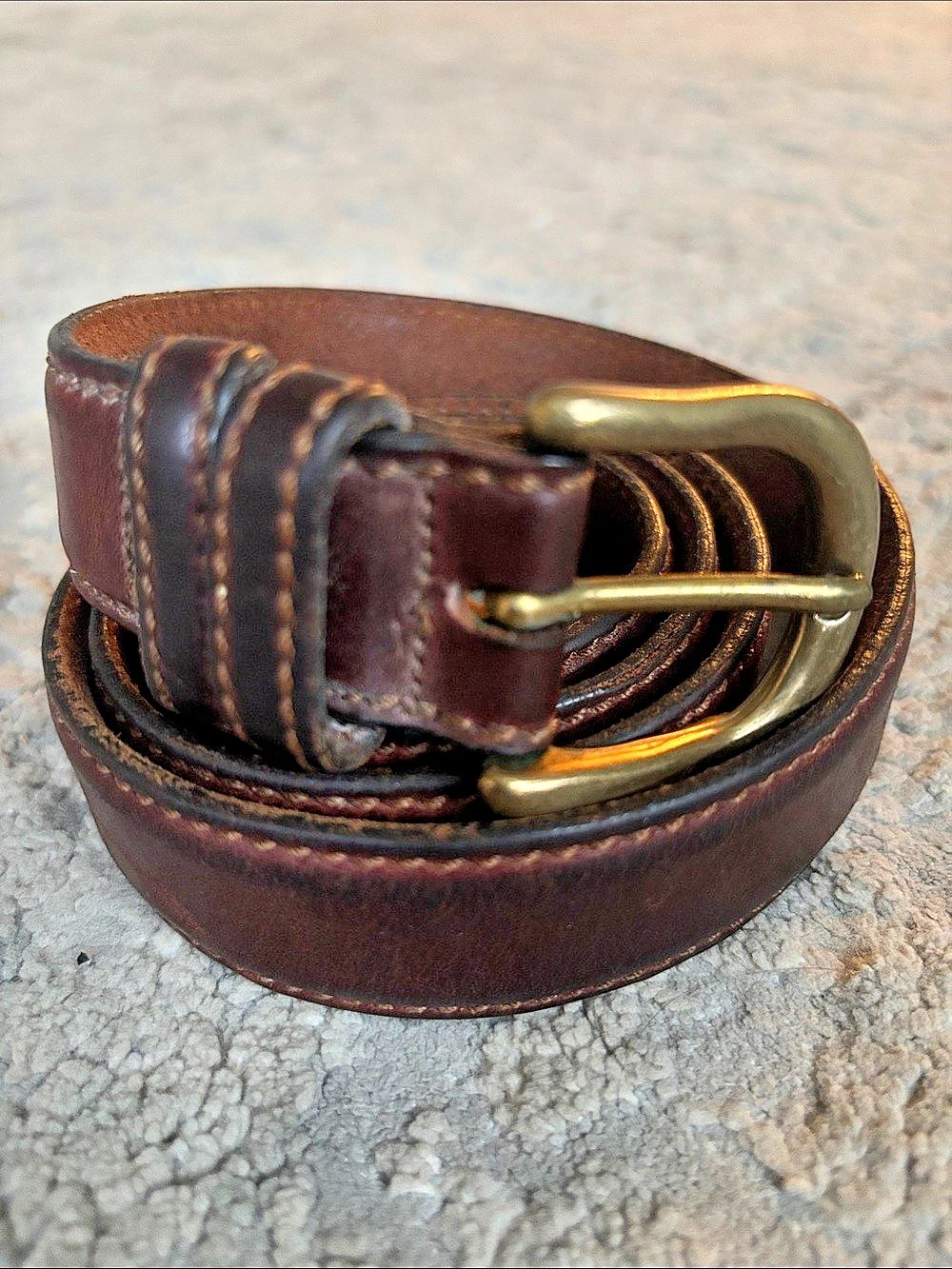 VINTAGE 90s Structure Leather Belt in Brown Size 38 solid brass buckle from ITAL